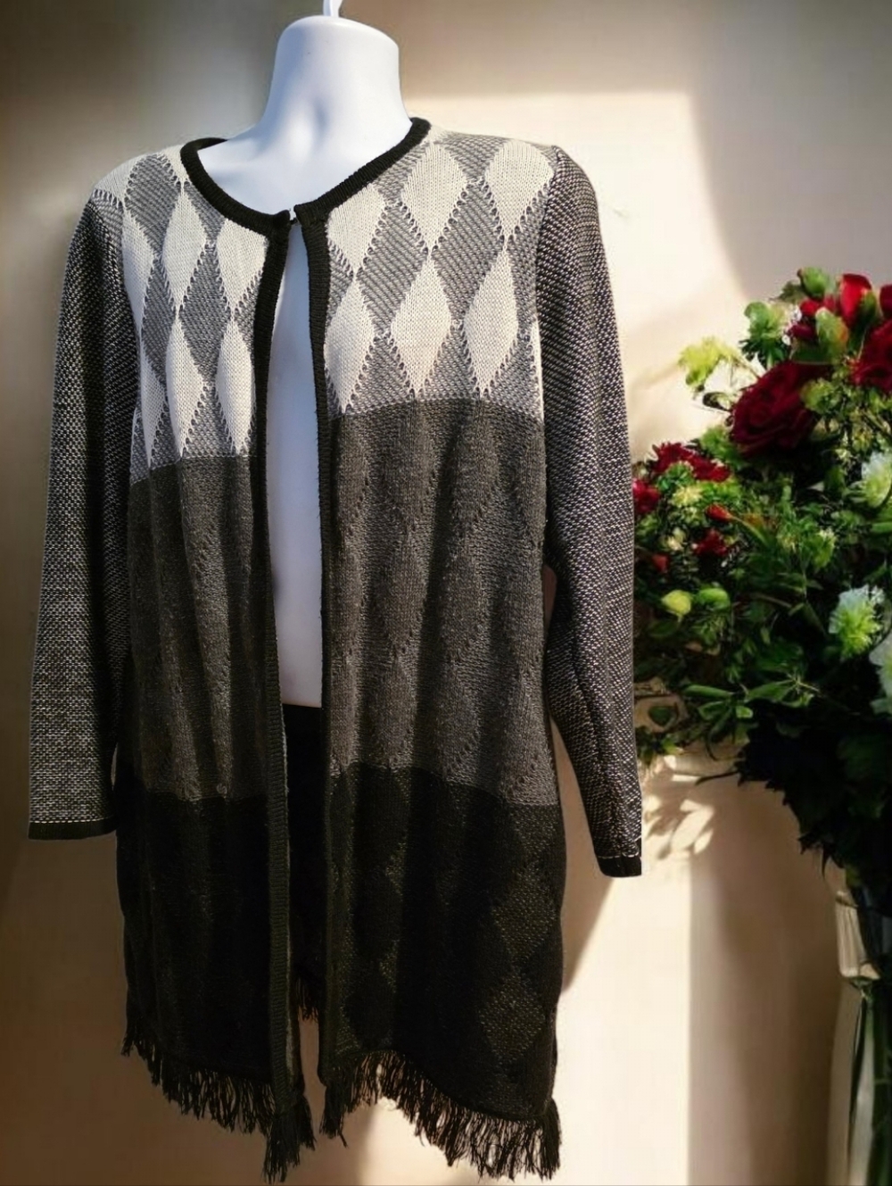 Roz & Ali Long Black and Gray Fringed Cardigan Sweater Diamond Pattern